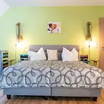 Zur Waldhufe 3* Doberlug-Kirchhain