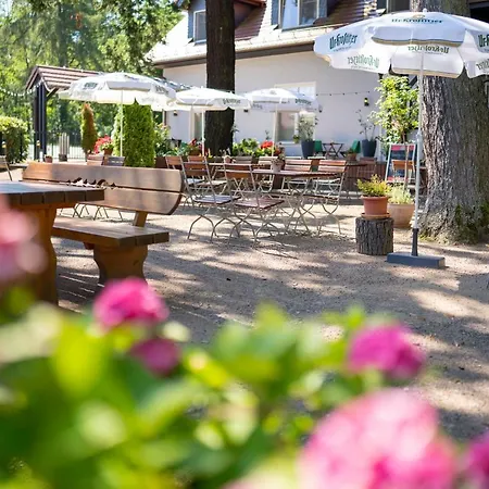 Zur Waldhufe Hotel 3*