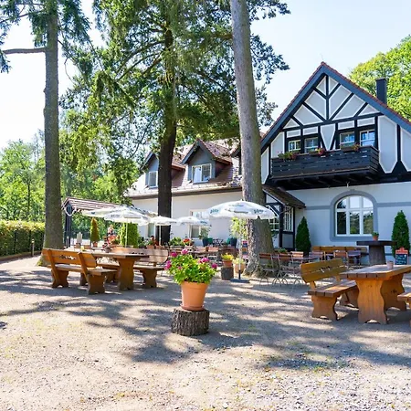 Hotel Zur Waldhufe 3*