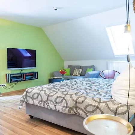 Zur Waldhufe Hotel 3*